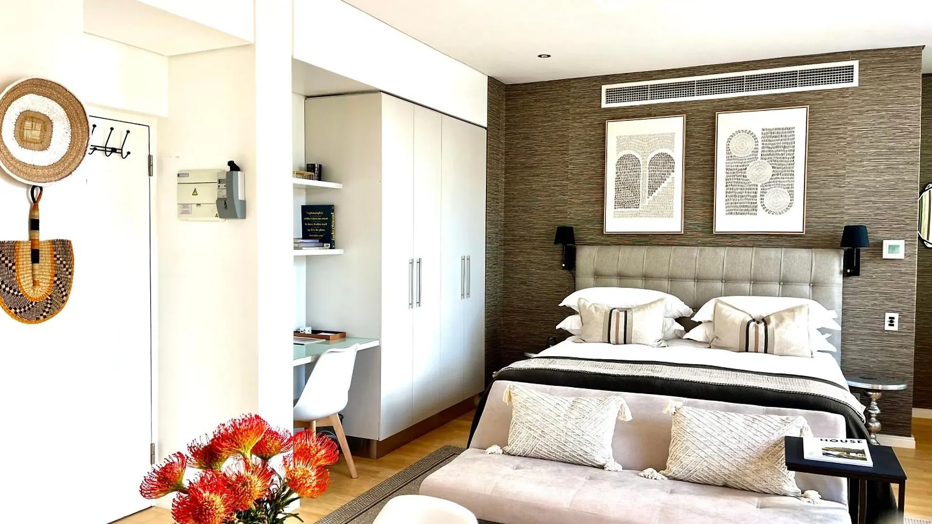 #608 Cartwright - Urban Hideaway Apartment Cape Town