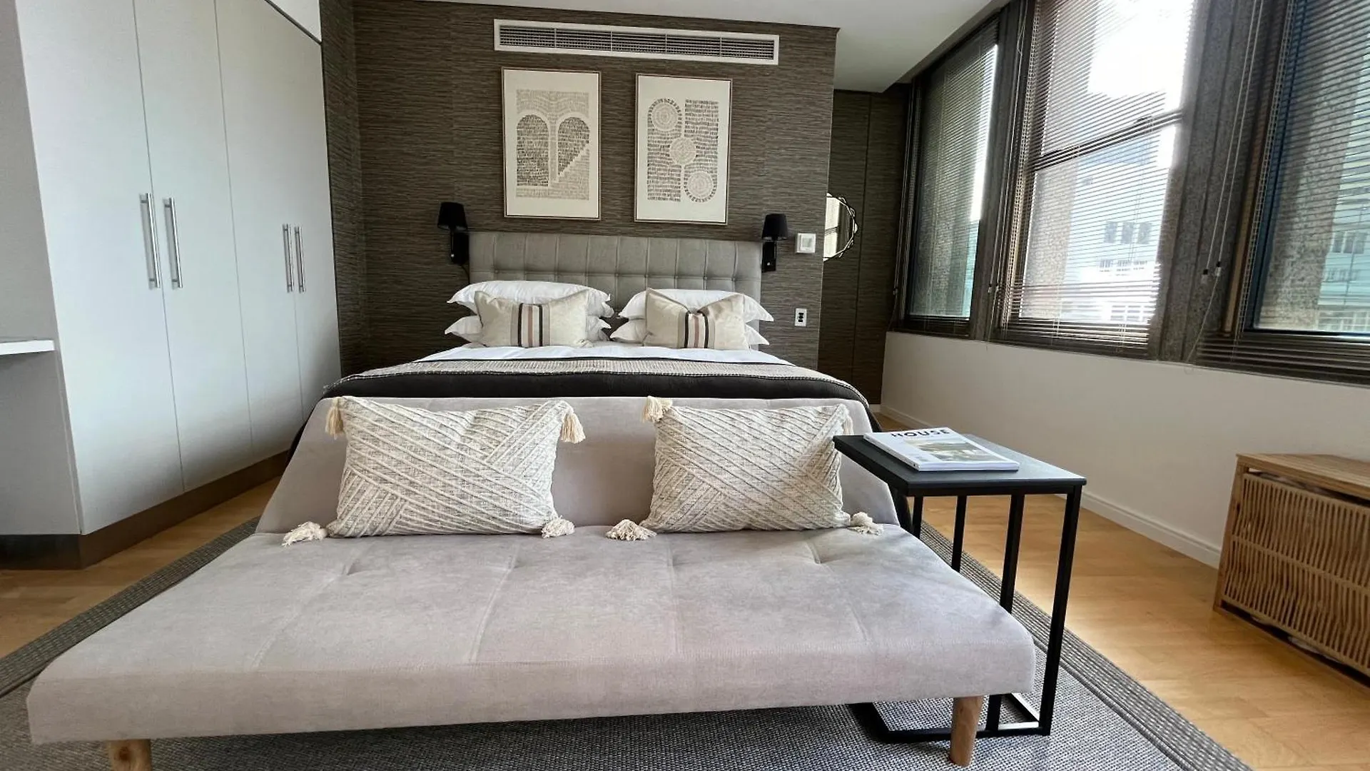#608 Cartwright - Urban Hideaway Apartment Cape Town